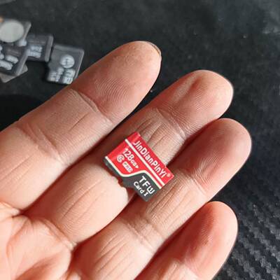 可维修金点品易128GB TF卡，Micro-SDHC标准，台湾产议价