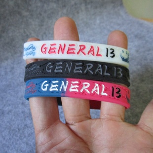 快船13PG 保罗乔治乔大将军运动手环硅胶腕带球迷饰品伦纳德哈登