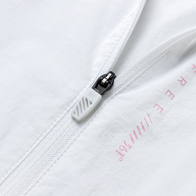 361 여성의 태양 보호 의류 2024 여름 새로운 안티 UV 경량 통기성 피부 의류 후드 여성 싱글 윈드 브레이커