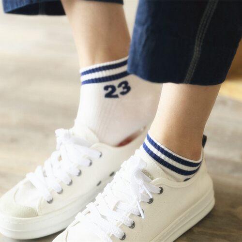 春夏季女23号薄款运动全棉短袜