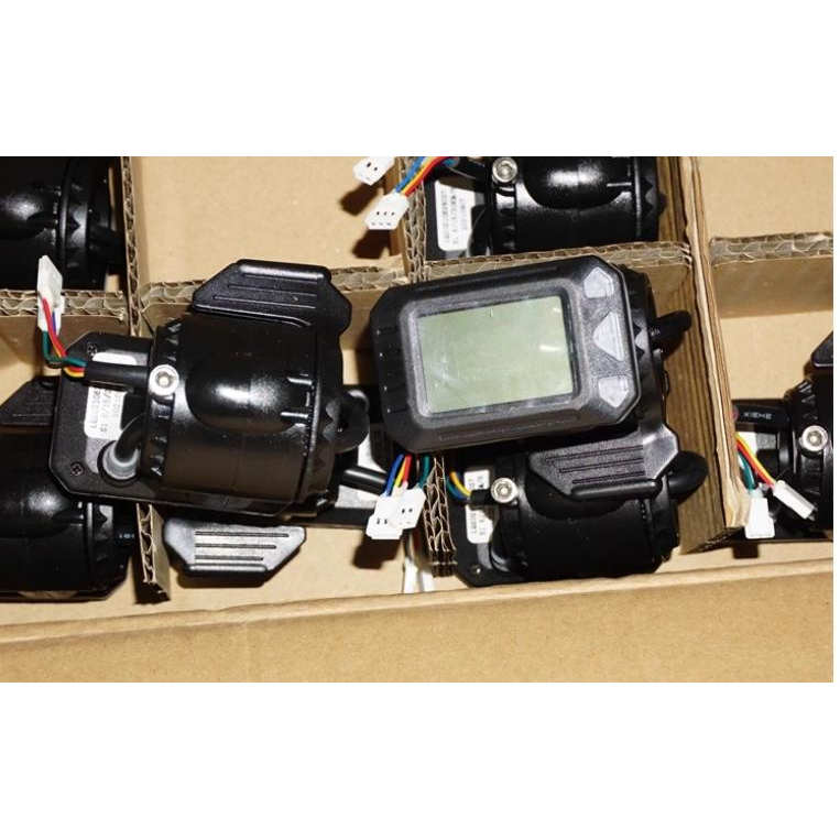 江哥电动车滑板车无刷驱动器 液晶仪表控制器电子刹车配件 不一