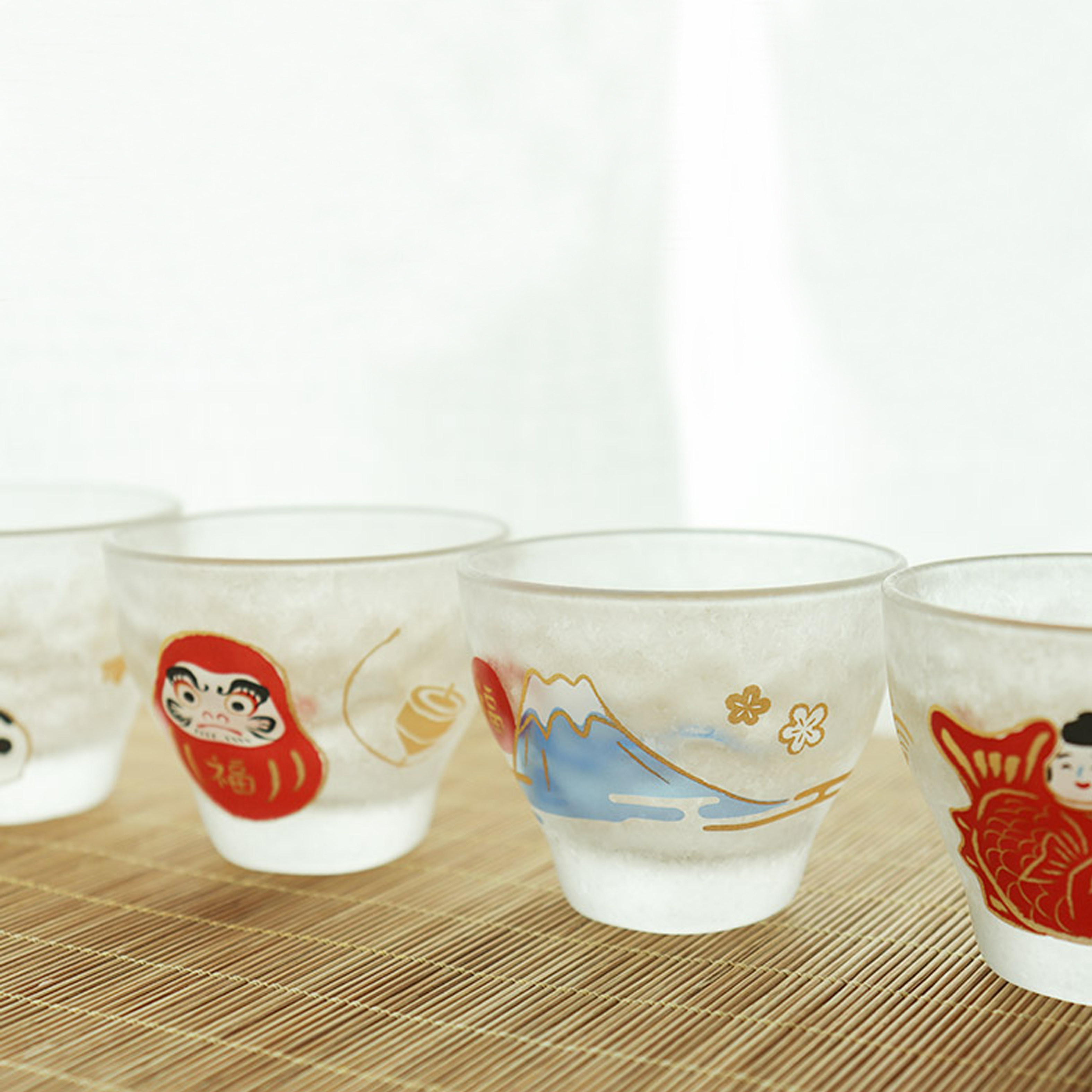 现货包邮日本进口石塚硝子吉祥物印花酒杯达摩杯招财猫杯水杯茶杯