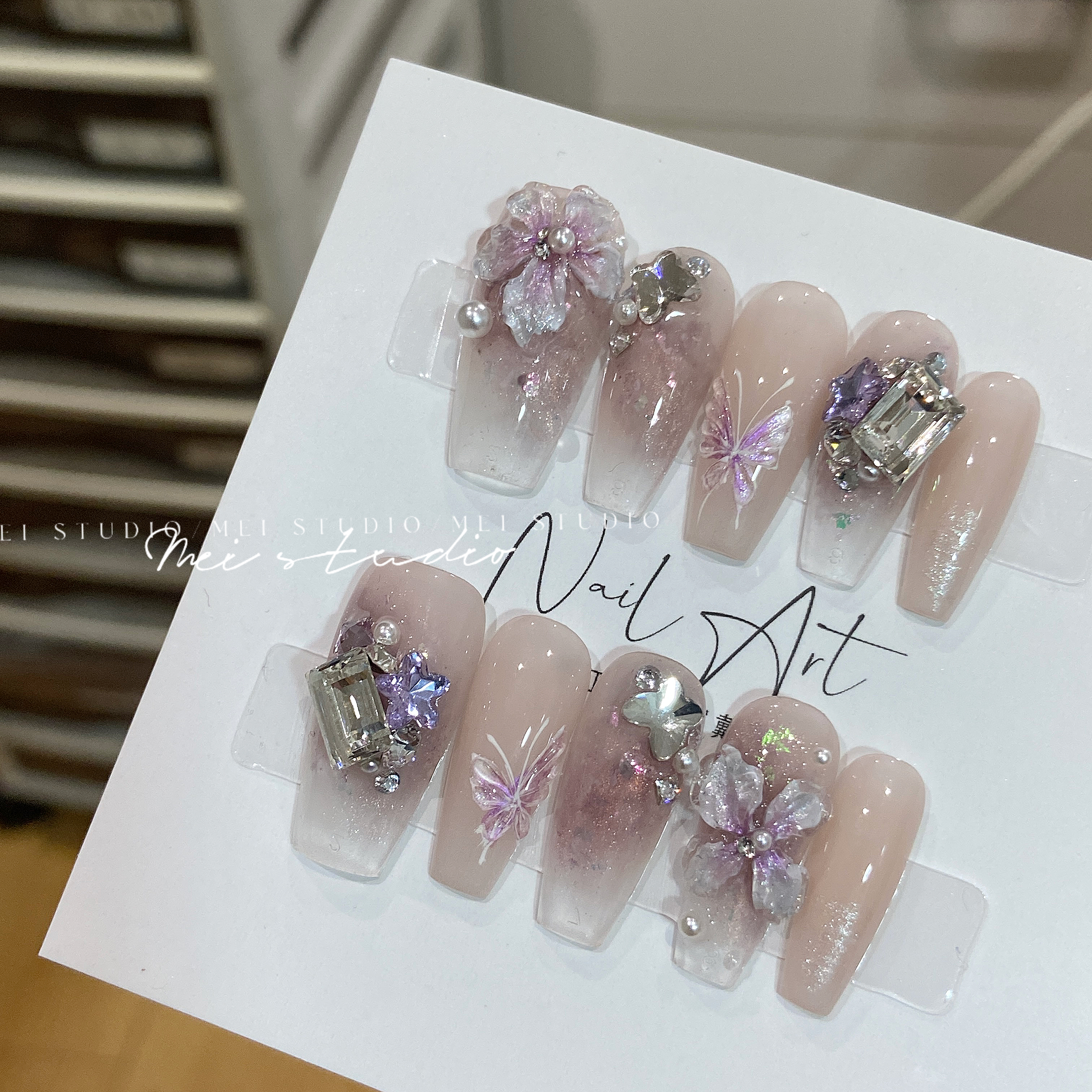 雾紫冰花｜晕染蝴蝶美甲紫色梦幻温柔贴钻纯手工定制穿戴甲片成品