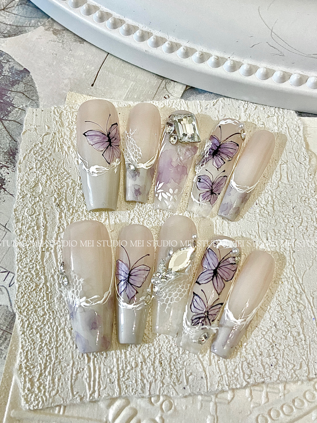 巴洛克绣纱蝴蝶｜简约百搭仙仙款浅紫色水彩美甲纯手工定制穿戴甲