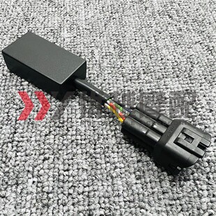 适用于 杜卡迪 Ducati Monster 796 821 1100 排气伺服屏蔽器