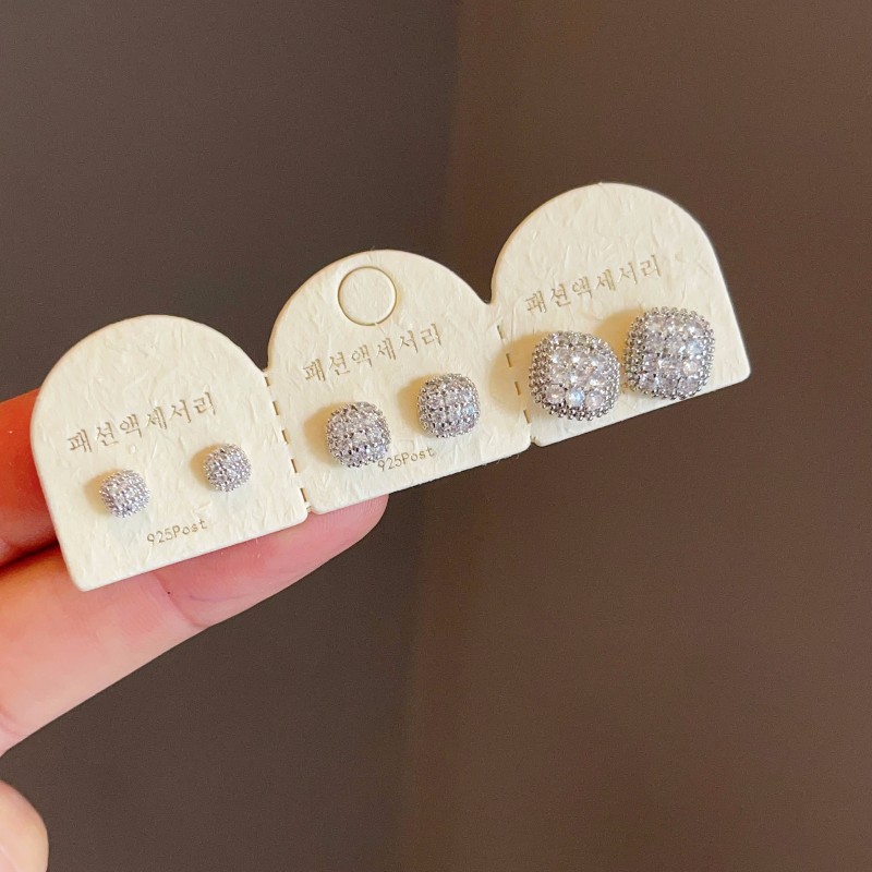 新品简约渐变方形微镶锆石大小三对装耳钉女高级感个性百搭耳环