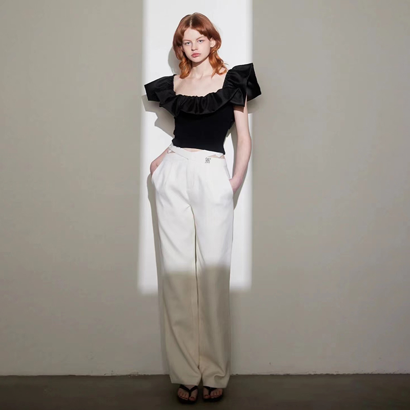 泰国女2024春夏立体裁剪时尚套装