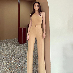 泰国潮牌女23春夏新款名媛气质性感斜肩高腰显瘦显高阔腿裤连体裤