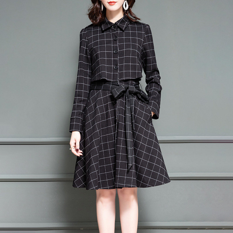 大码女装2020年新款早春秋长袖遮胯裙子显瘦格子中长款胖mm连衣裙