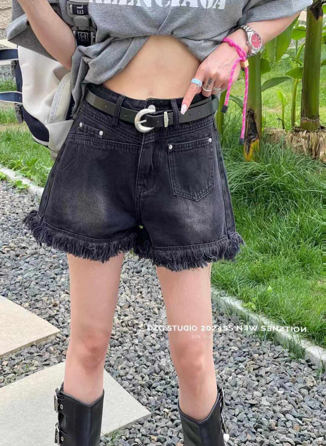 设计感韩版欧洲站毛边牛仔短裤女