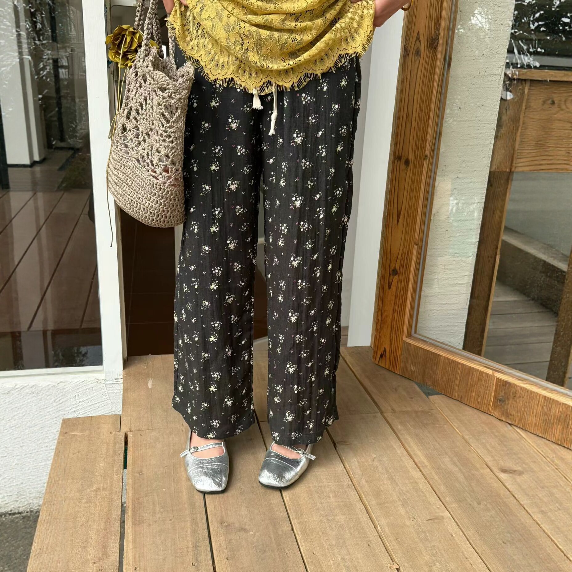 韩系2026春季新款复古碎花系带直筒裤高腰宽松显瘦慵懒风休闲长裤