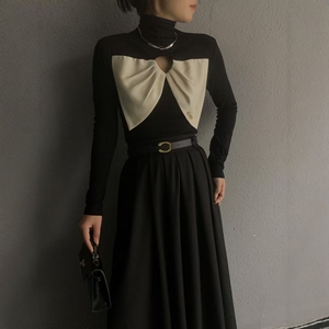 高领撞色蝴蝶结长袖T恤女打底衫