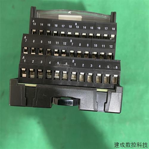 议价GE FANUC处理器模块IC200ALG620-JF通讯模块plc模块可编程控