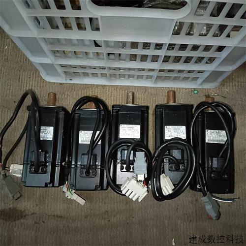 议价SGMAH-04ABAB1 SGMAH-04ABA-ND11 安川伺服电机 功能包好