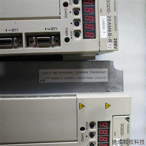 议价安川伺服驱动器SGDD-20AM6B-RY2 成色新