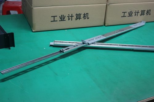 服务器机柜26寸导轨2U3U4U导轨