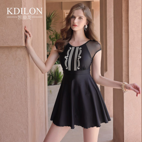 连体钢托聚拢裙式遮肚显瘦泳衣