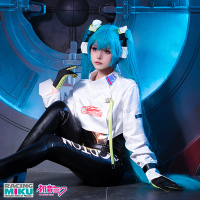初音未来cos2022新款赛车miku