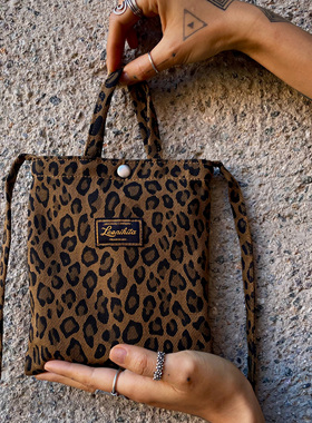 Leonikita超酷复古豹纹斜挎手拎迷你随身帆布小方包