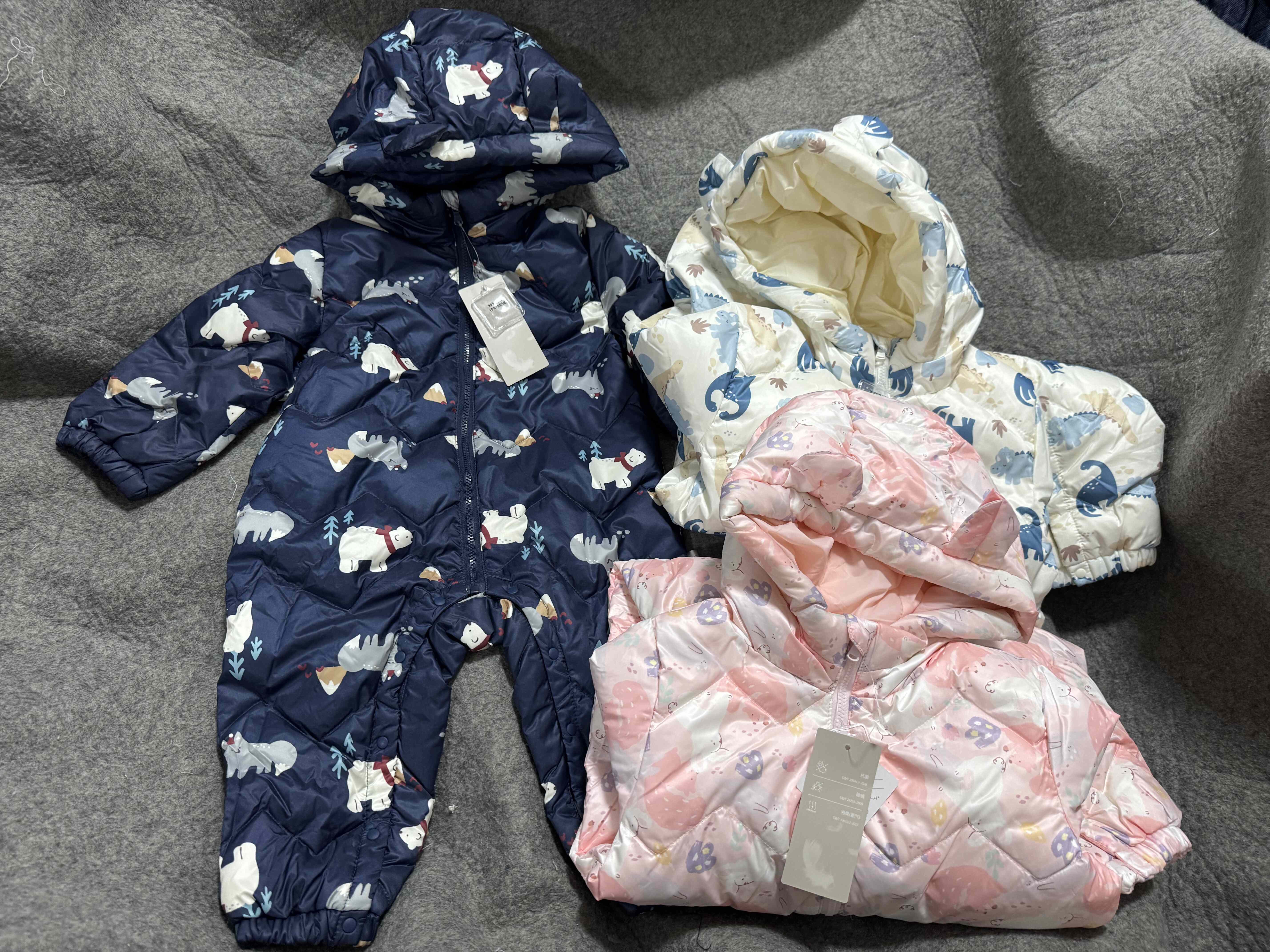 外贸原单秋冬宝宝羽绒连帽爬服外出防风服