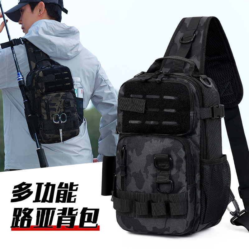 痞帅路亚胸包男斜挎单肩机车女钓鱼工具饵盒收纳可背竿骑行小背包