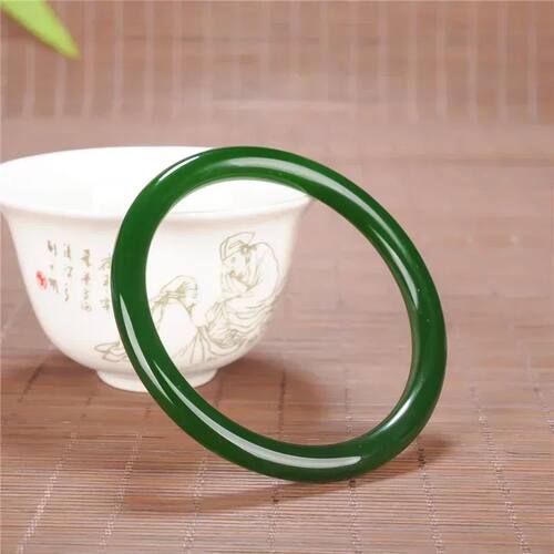 Green Round Bracelet 54-66mm Chinese Charm Jewellery