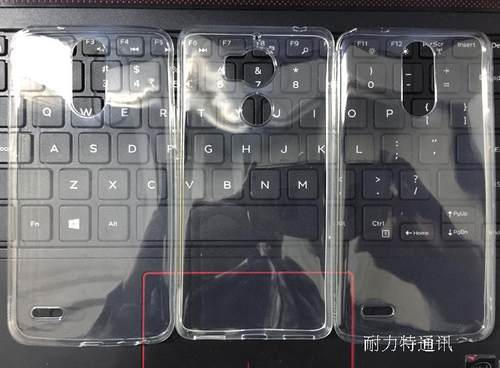 1MM高透明素材壳,内带防水纹,质量好,50个一包,为防止变形内装有泡沫海棉,无单独OPP袋子,可做成品,也可做彩绘,浮雕,点钻,皮套等素材壳.按包出货,按50,100,150,200...依次拍数量.