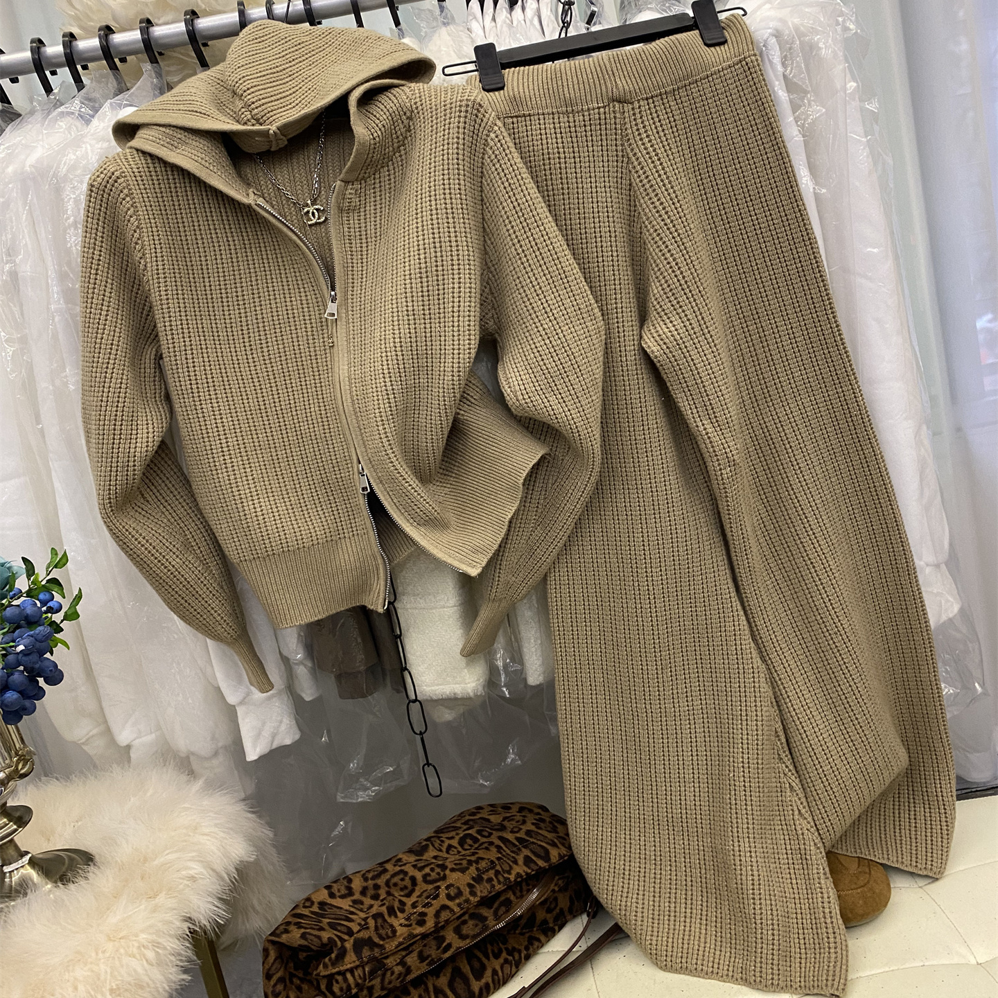 连帽针织开衫高腰阔腿裤两件套女