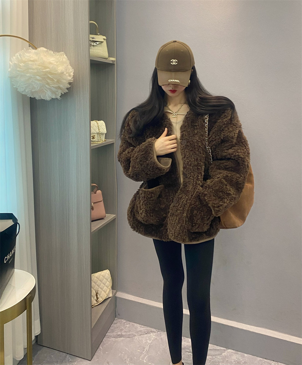 秋冬季加厚仿羊羔毛短外套女 复古港风chic网红皮毛一体开衫大衣