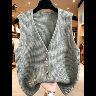 新款春秋冬针织马甲外套短款V领设计感小众开衫背心无袖毛衣女士