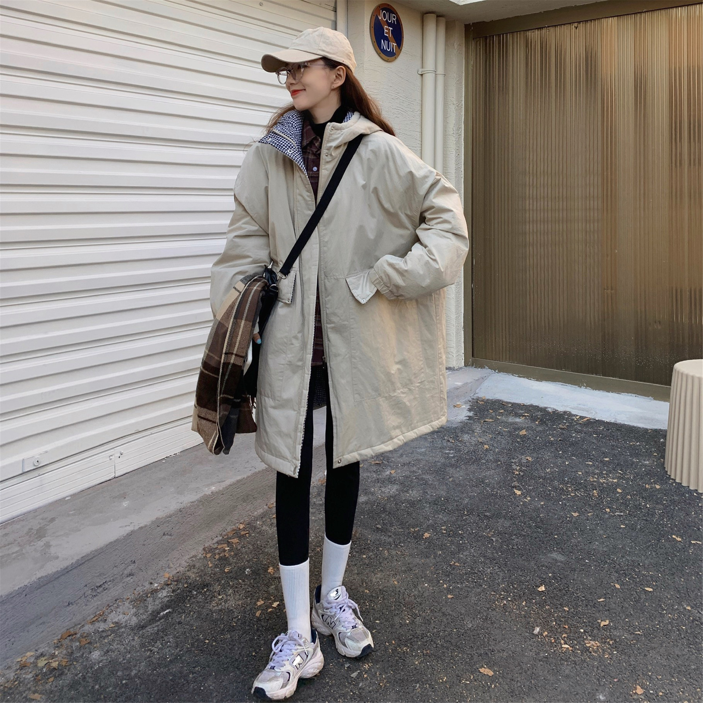 Real shot real price Korean version medium long thickened Cotton Lined plaid coat