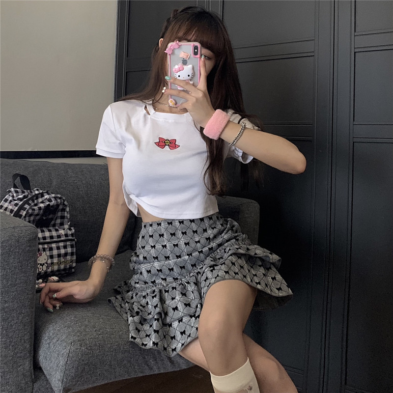 Real price hot girl embroidery short slim Short Sleeve T + bow PLAID RUFFLE SKIRT