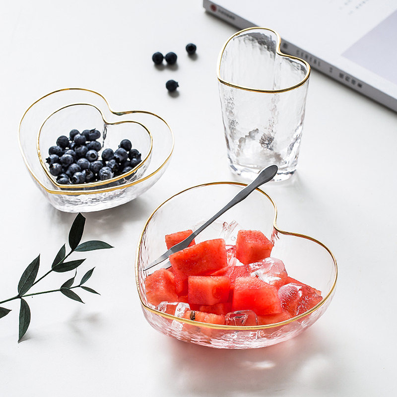 Creative love hammered heart-shaped cup with gold edge and dessert glass bowl
