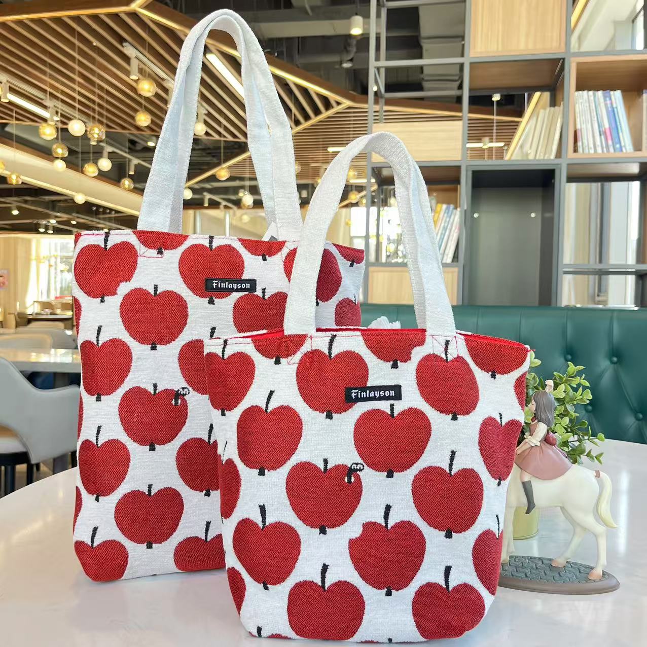 出口日本芬兰品牌Finlayson红苹果拎包中号收纳袋便当包补习包