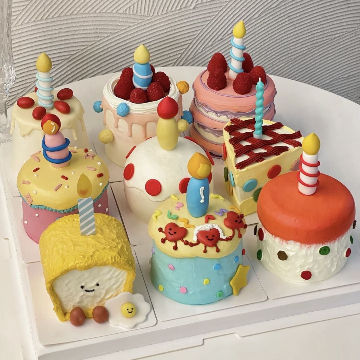 ins网红小蜡烛蛋糕装饰多巴胺彩色小球生日蜡烛节日烘焙摆件配件