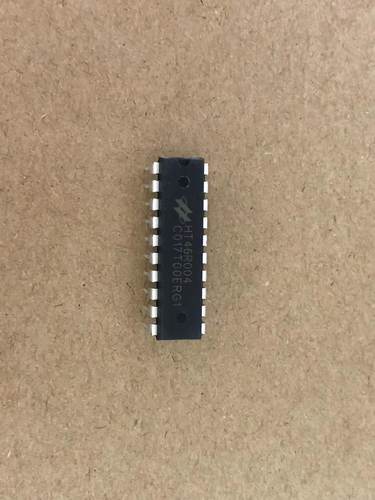 包邮 全新原装 HT46R004 DIP-20 单片机芯片 直插