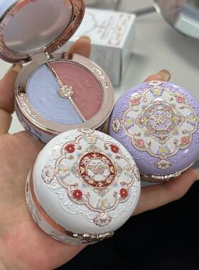 花知晓蝴蝶云肩腮红双色新品浮雕膨胀收缩晒红高光修容一体盘女