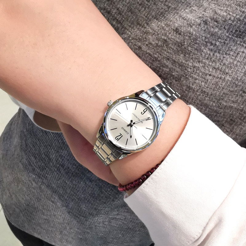 正品香港采购卡西欧手表女 学生简约钢带银白色石英指针女士腕表