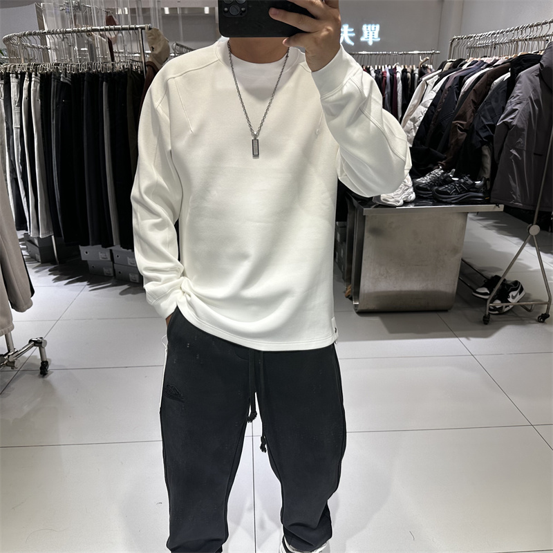 2025冬装新款男士圆领长袖T恤加厚抓绒保暖宽松弹力纯色打底衫ins