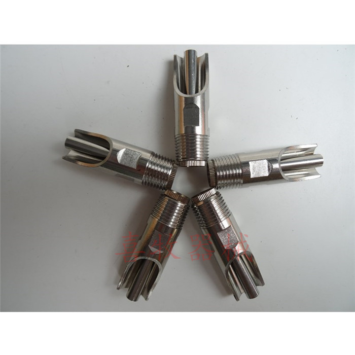 养猪设备 加厚型猪用纯不锈钢 猪鸭嘴式饮水器 猪水嘴猪饮水嘴