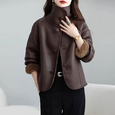 两面穿皮毛一体羊剪绒夹克女外套