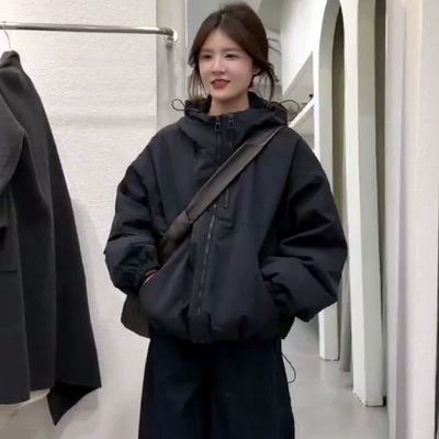 短款夹棉加厚连帽冲锋衣外套女