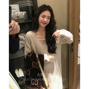 V领镂空两色毛衣裙宽松独特针织连衣裙 简约即舒适 AMUM孕妇装