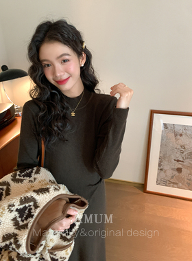 ◆AMUM孕妇装◆懒人精致~气质半高领针织连衣裙设计感显瘦内搭裙