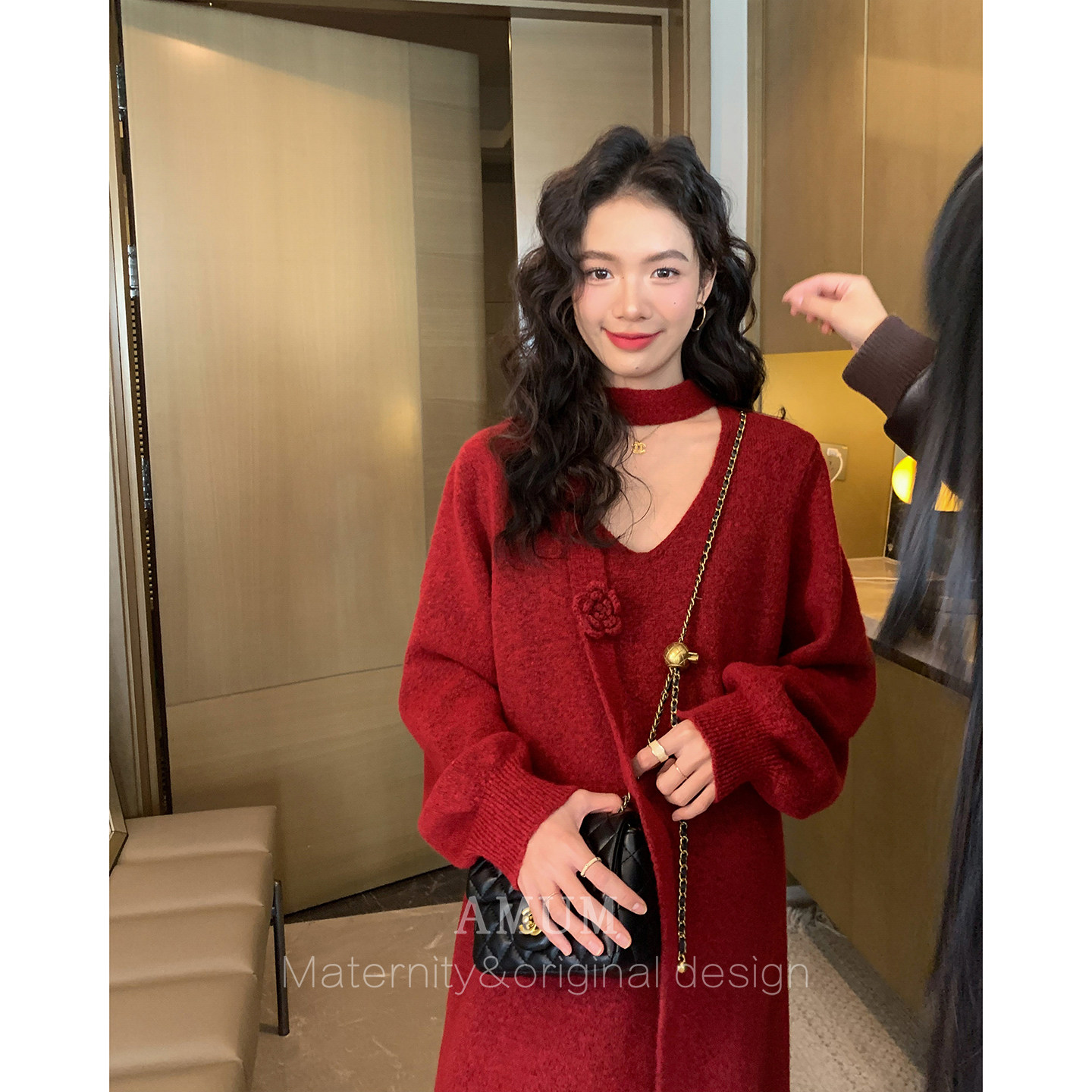 ◆AMUM孕妇装◆圣诞晨曦~法式精致花朵飘带软糯针织V领氛围连衣裙