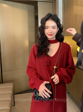 ◆AMUM孕妇装◆圣诞晨曦~法式精致花朵飘带软糯针织V领氛围连衣裙