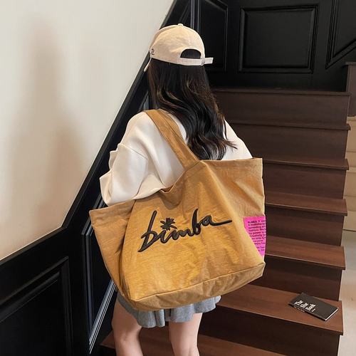 西班牙轻奢bimba y lola 女士大购物袋大容量轻便刺绣布艺单肩包