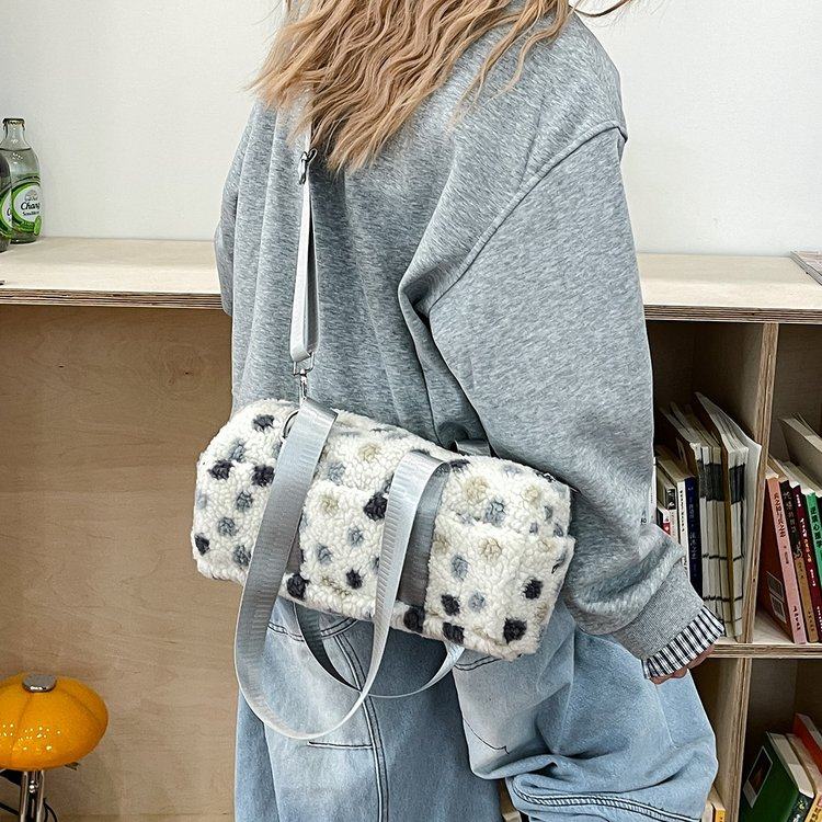 2025新款小众设计大容量腋下通勤包高级感时尚彩色波点单肩圆筒包