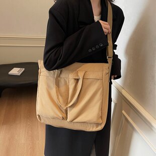 大容量通勤托特包女休闲百搭大包电脑时尚单肩斜挎包