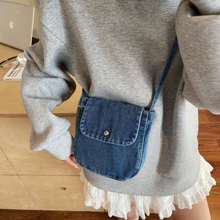 原创小众设计斜挎牛仔布小包包女复古简约休闲手机包日常百搭单肩,箱包皮具/热销女包/男包,通用款女包,淘宝优惠券,粉丝福利购,淘宝优惠卷